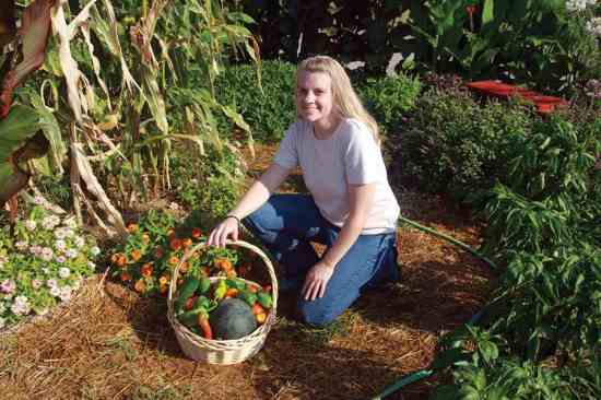 
MOTHER EARTH NEWS editor Shelley Stonebrook shows how rewarding self-reliance and food security can be!
